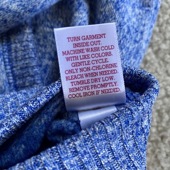 SO Sherpa Zip Hoodie - Heathered Blue, white Sherpa hood lining. Size Medium - Picture 4 of 5